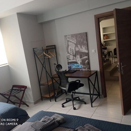 Patras' Hitech Apartment Экстерьер фото