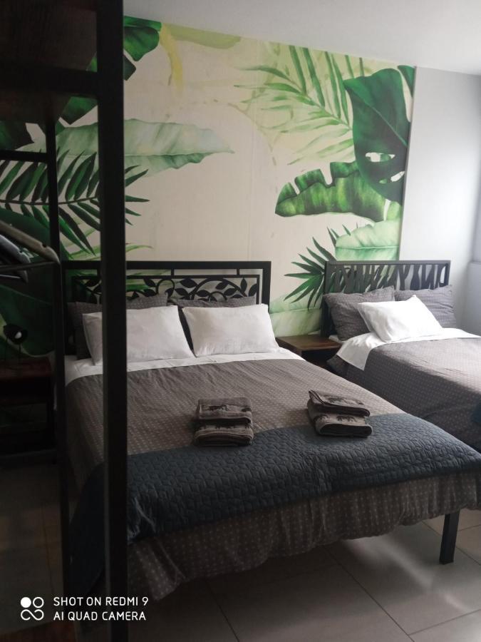 Patras' Hitech Apartment Экстерьер фото
