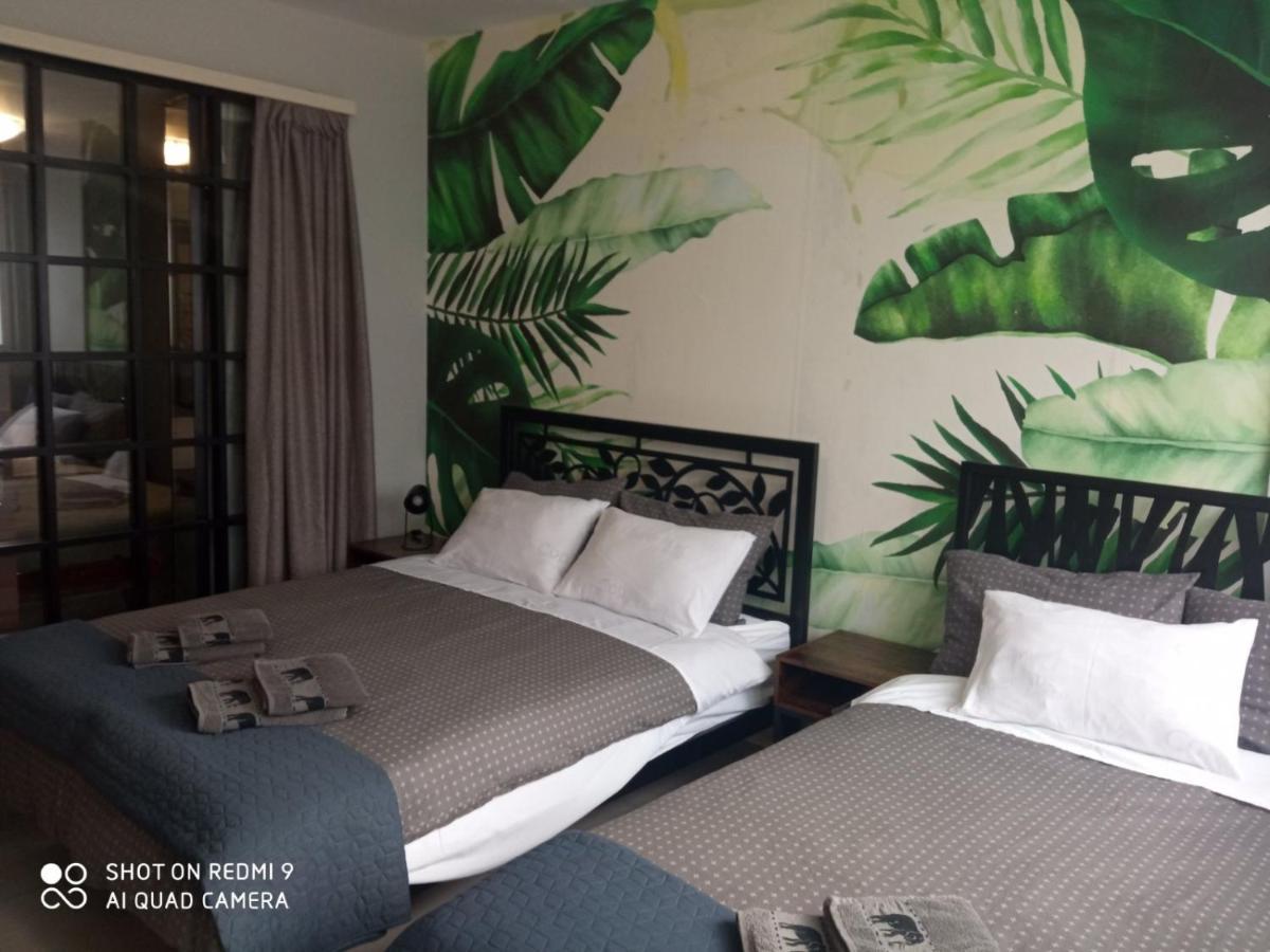 Patras' Hitech Apartment Экстерьер фото
